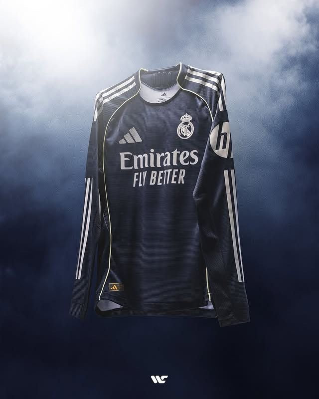 Maillot Real Madrid Manches longues 2025-2026